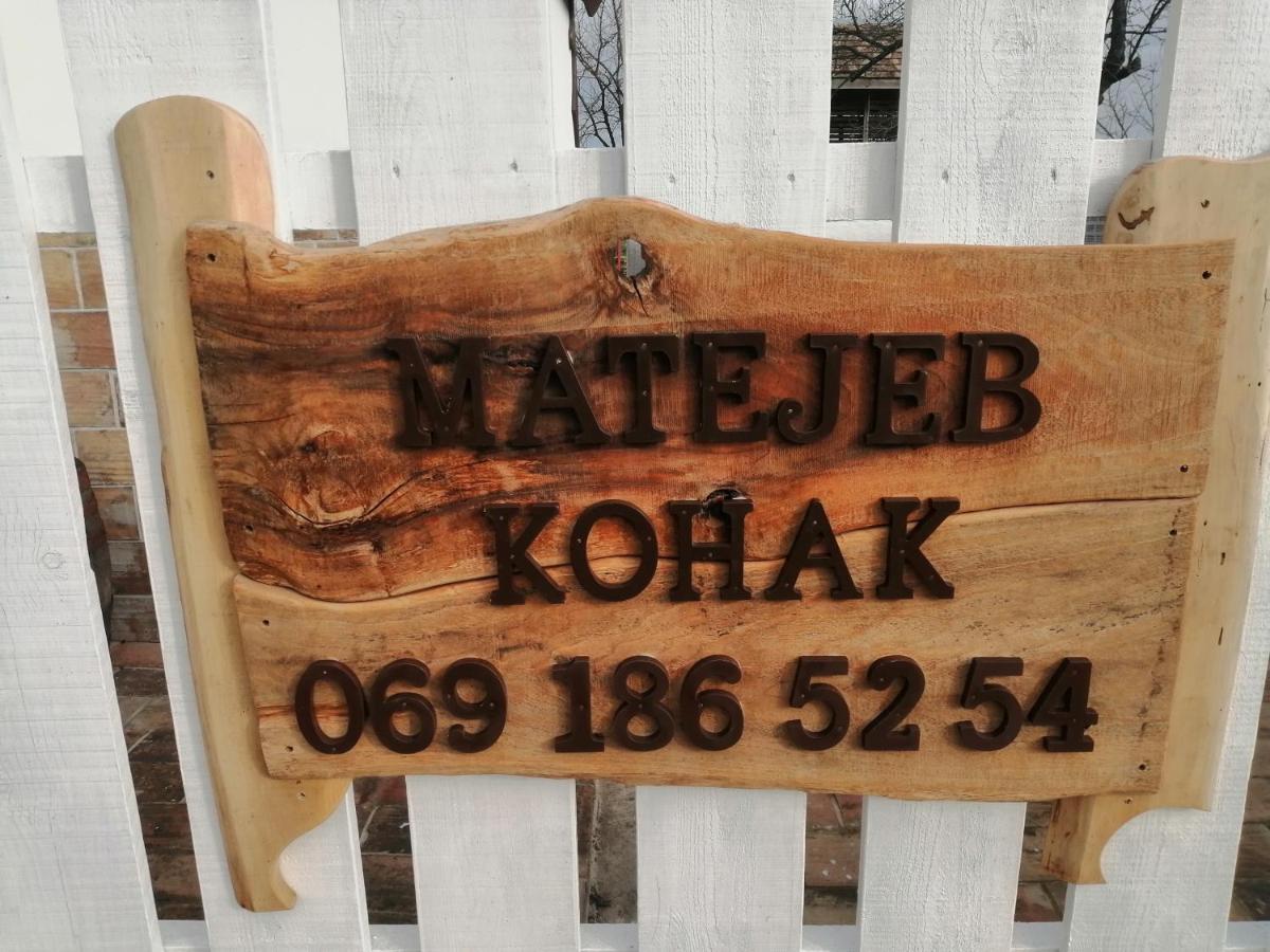 Matejev Konak Susara Экстерьер фото